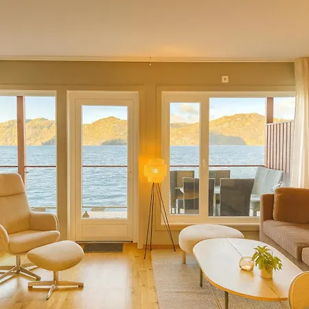 Apartman In Beautiful By The Sea *