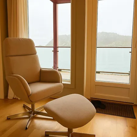 Apartman In Beautiful By The Sea