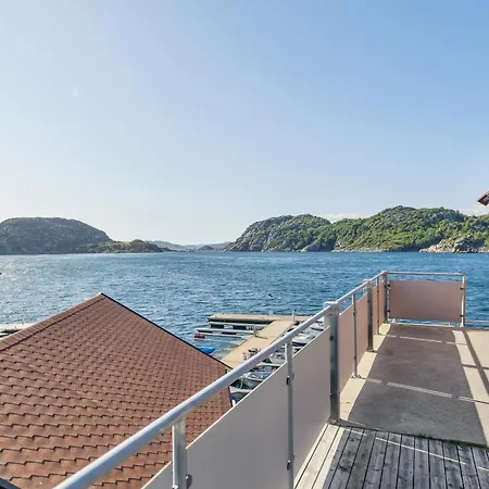 Apartman In Beautiful By The Sea *