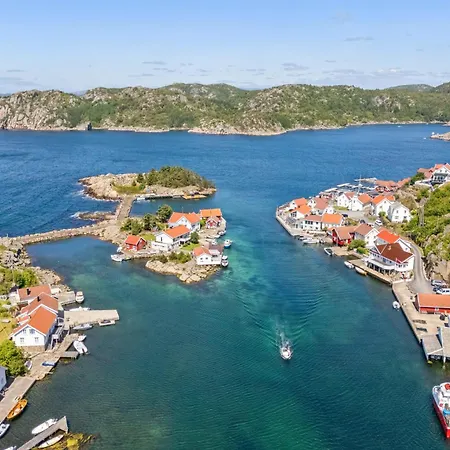 Appartamento In Beautiful By The Sea