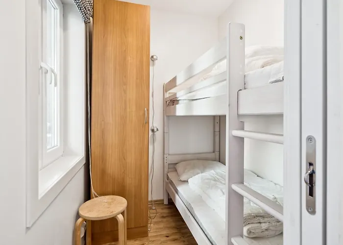 In Beautiful By The Sea Daire Korshamn (Vest-Agder)